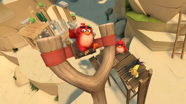 Angry Birds VR: Isle of Pigs screenshot 2
