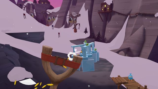 Angry Birds VR: Isle of Pigs screenshot 3